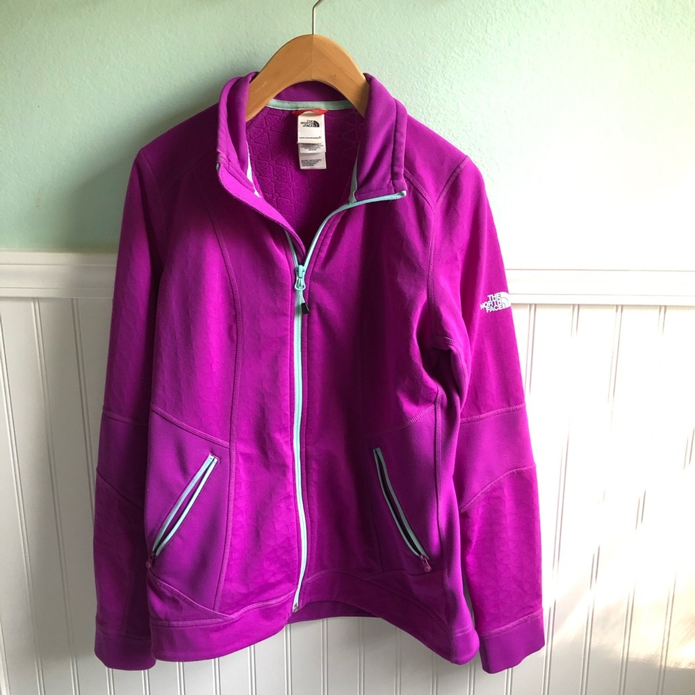 The North Face Women’s Lightweight Jacket